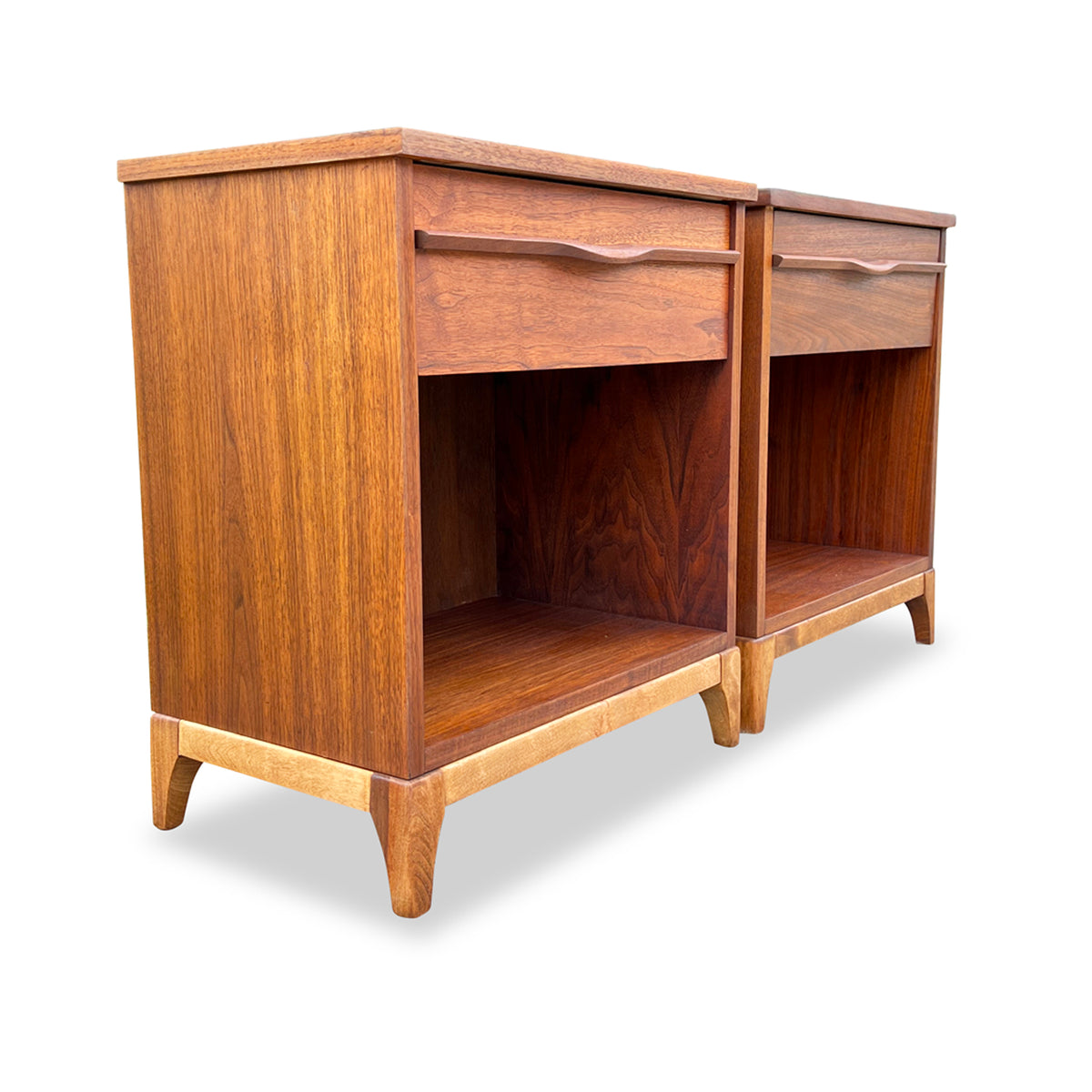 Pair of Walnut Nighstands by KF