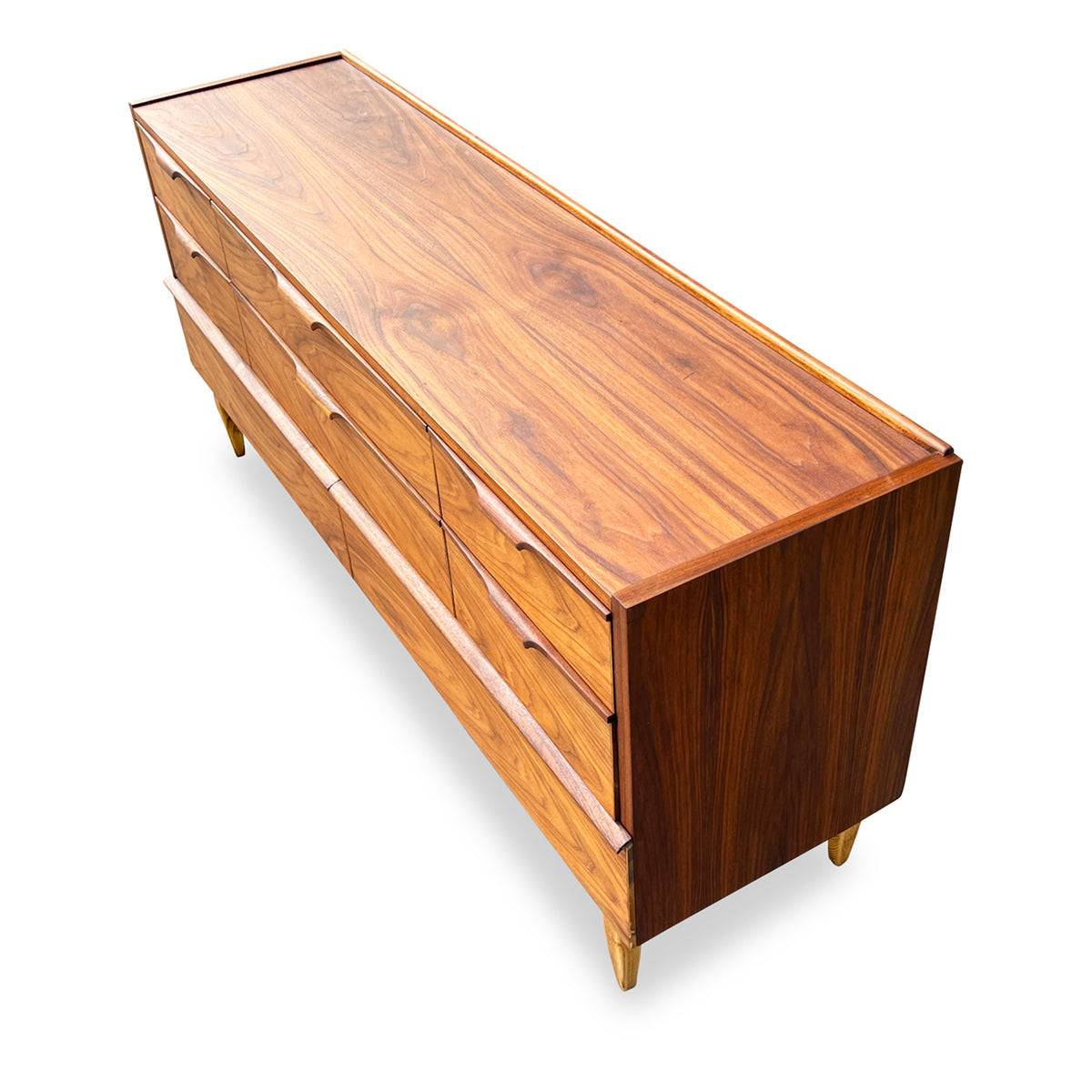 Haddon Hall Dresser