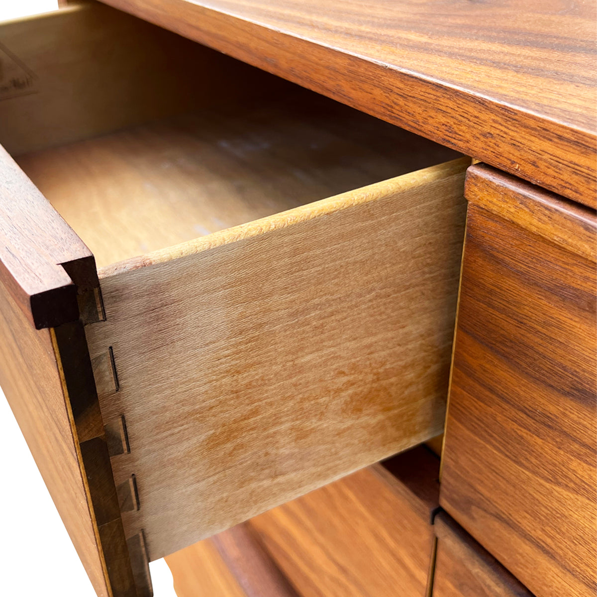 Haddon Hall Dresser