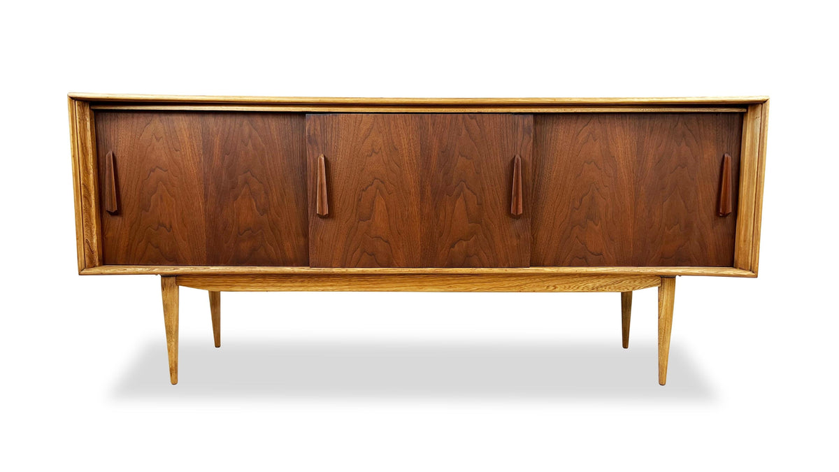 Classic Deilcraft Sideboard