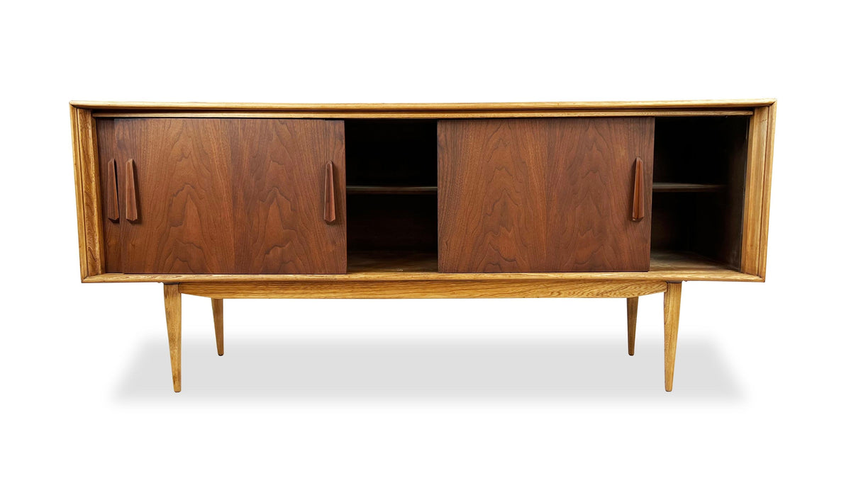 Classic Deilcraft Sideboard