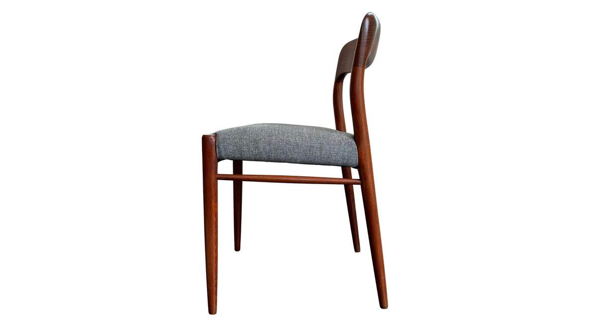 Set of Six Moller 75 Chairs