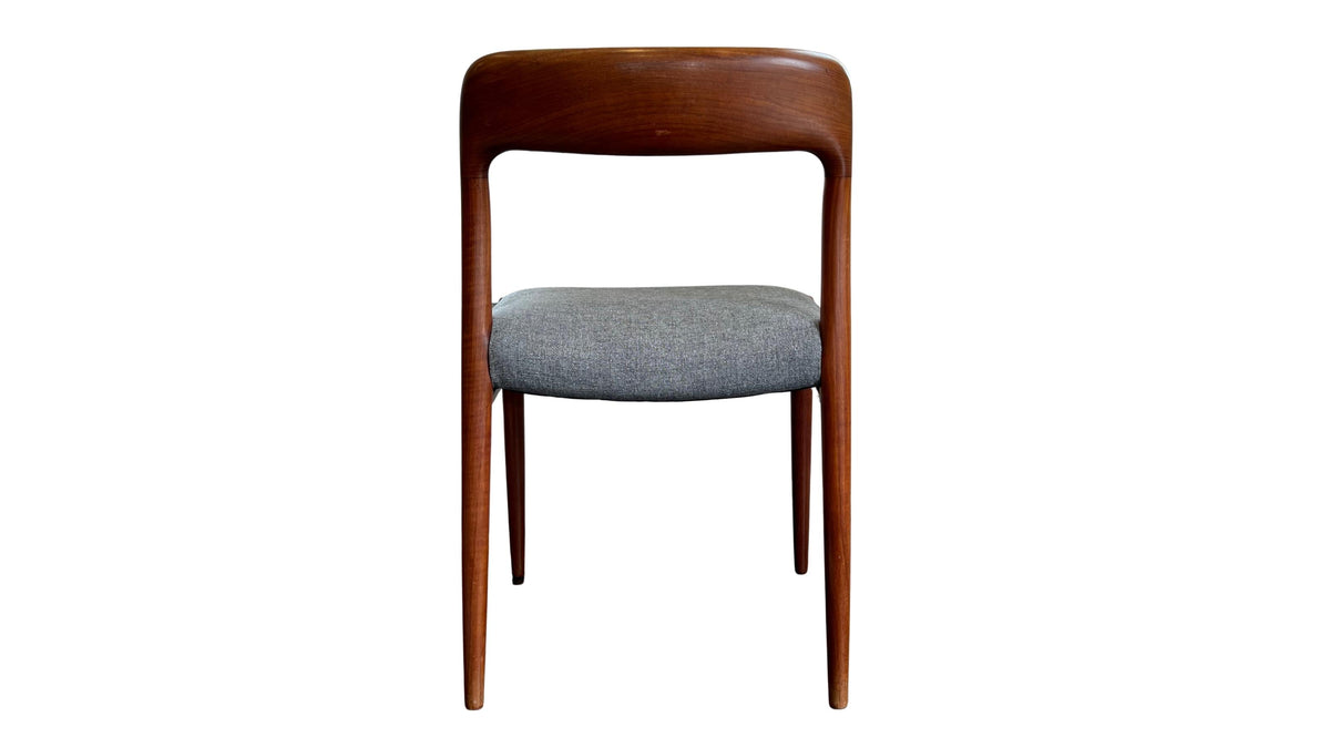 Set of Six Moller 75 Chairs