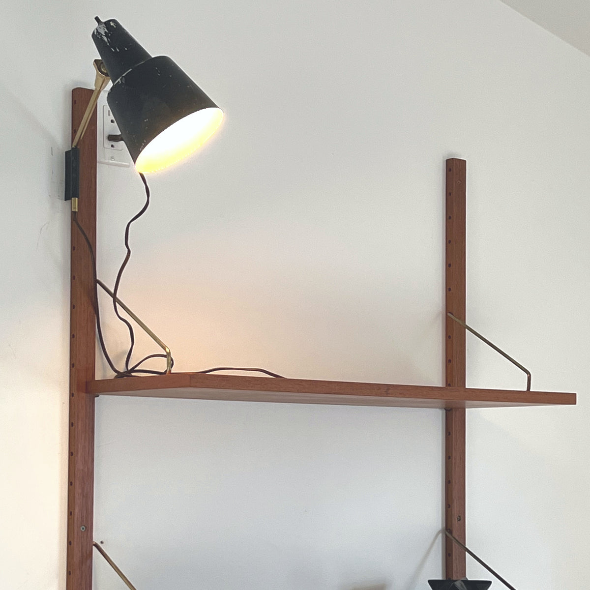 Cado Royal Shelving System