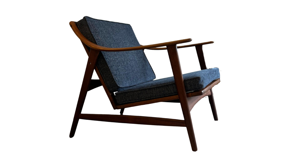 Danish Teak Lounge Chair Mogens Kold