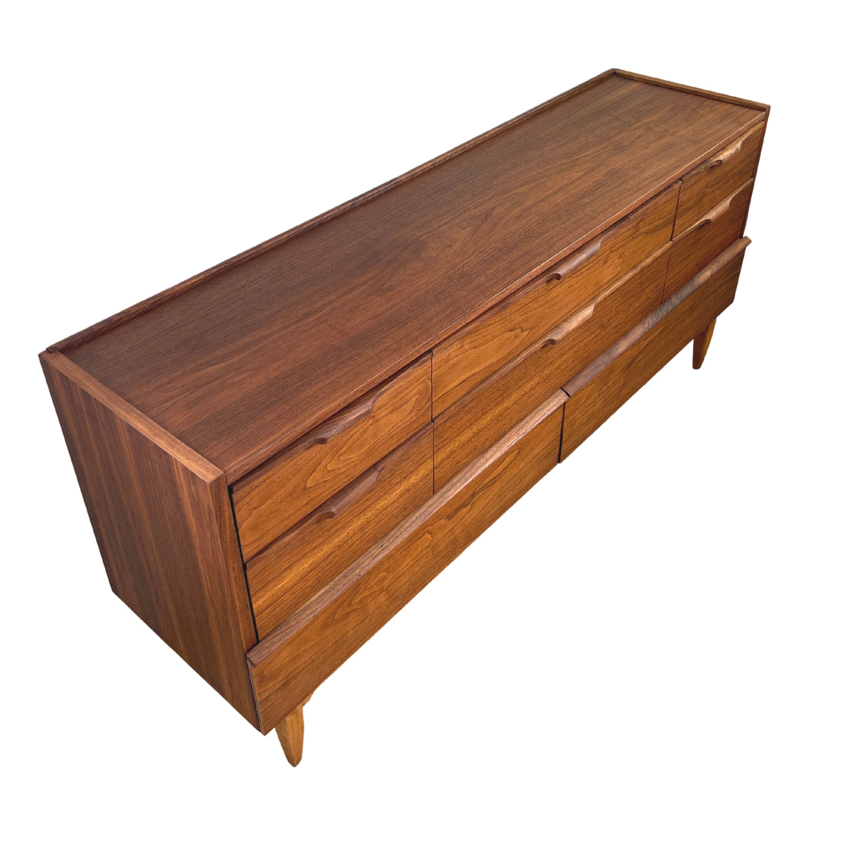 Haddon Hall Dresser