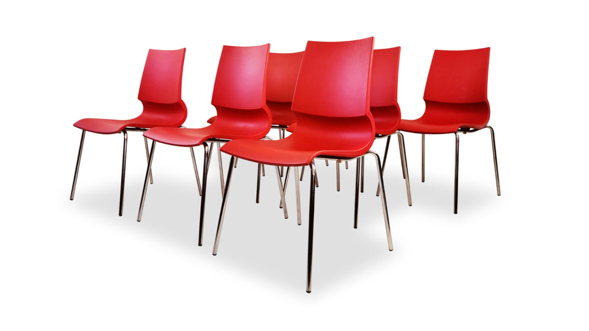 Gigi Stackable Dining chairs by Ricciolina for Knoll