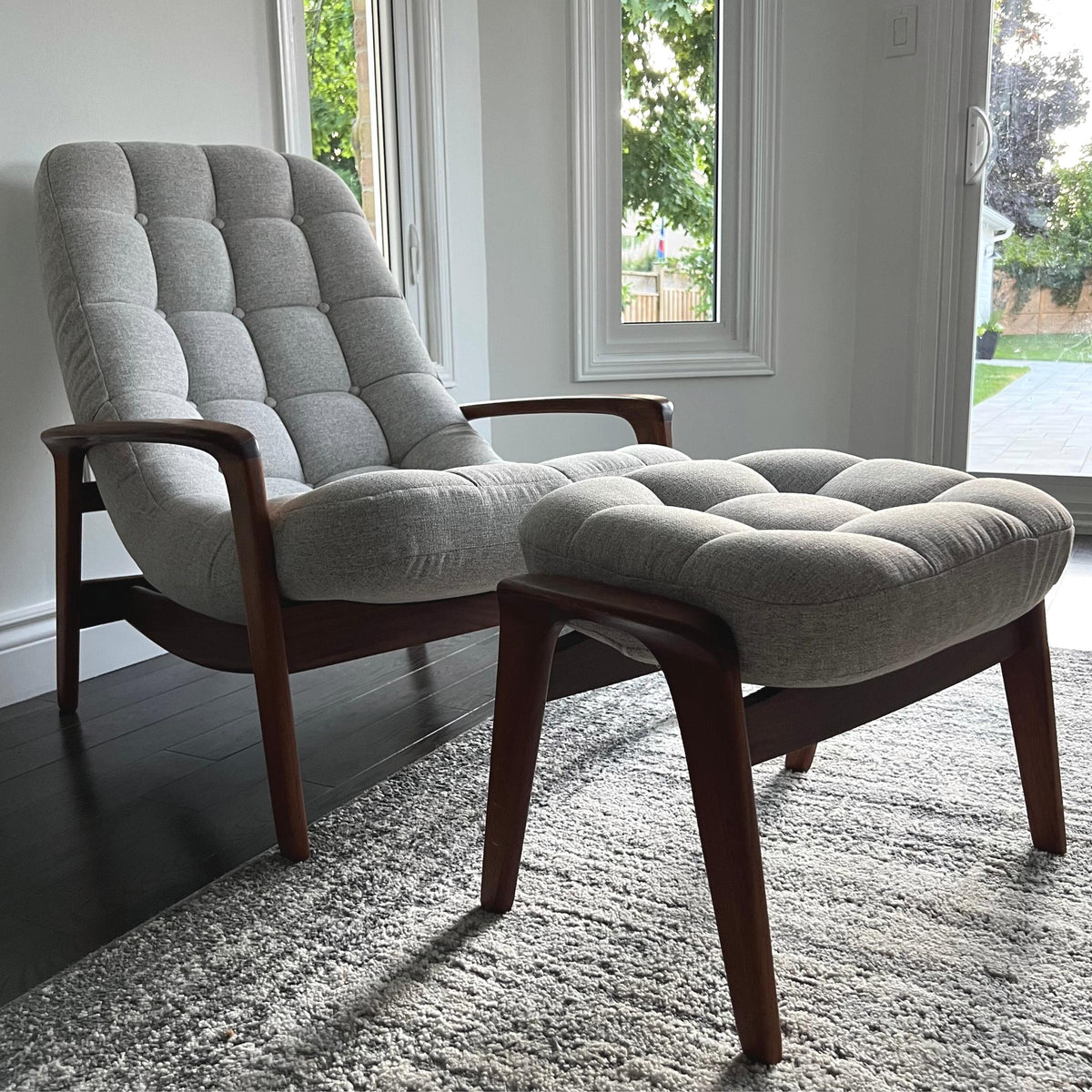 Scoop chair cheap mid century