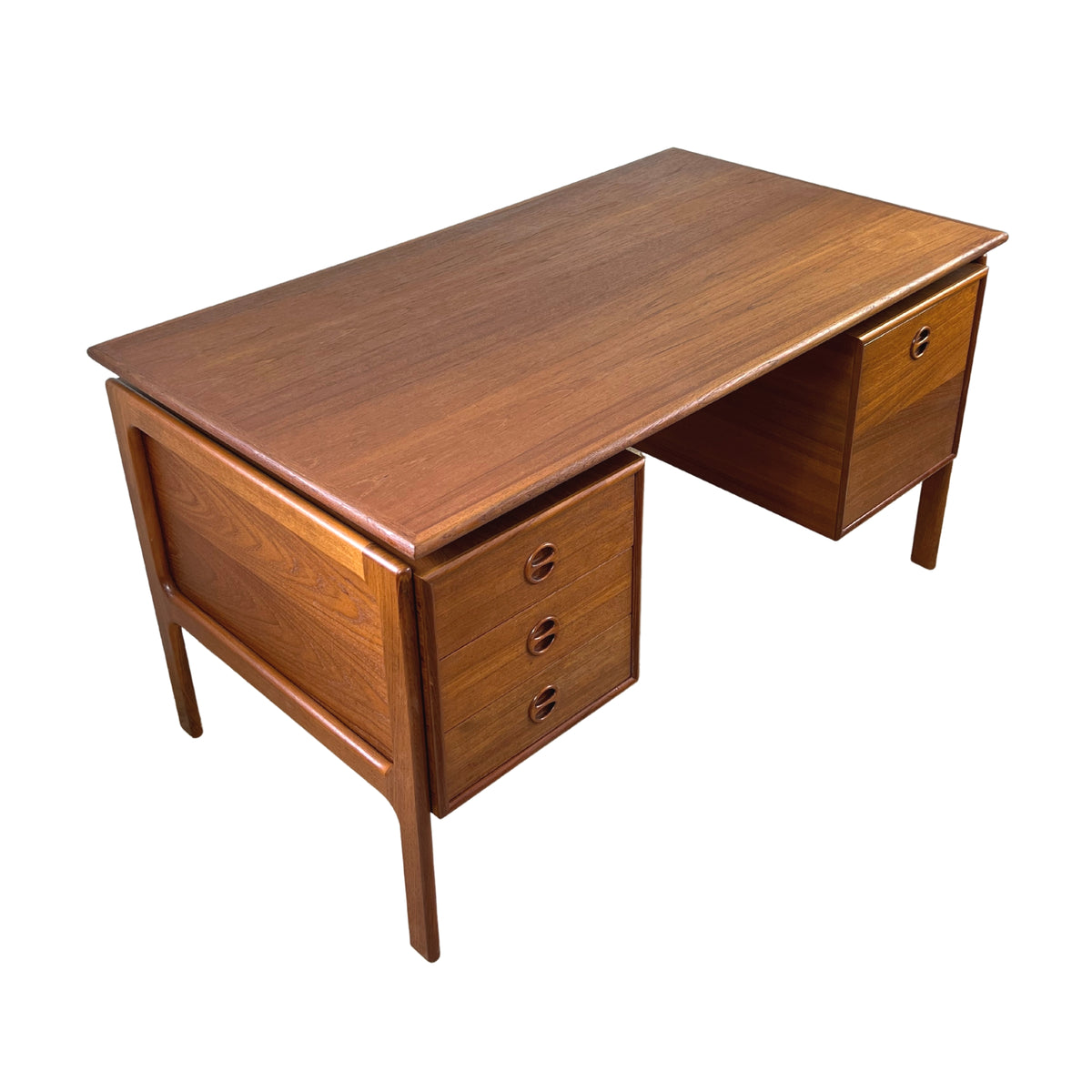 Teak Writing Desk | G.V. Mobler