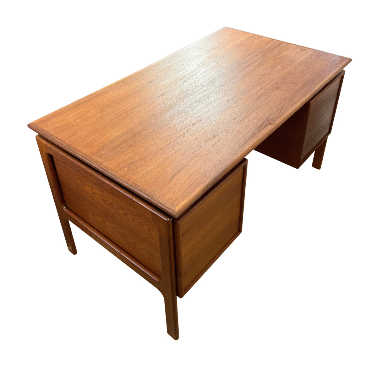 Teak Writing Desk | G.V. Mobler