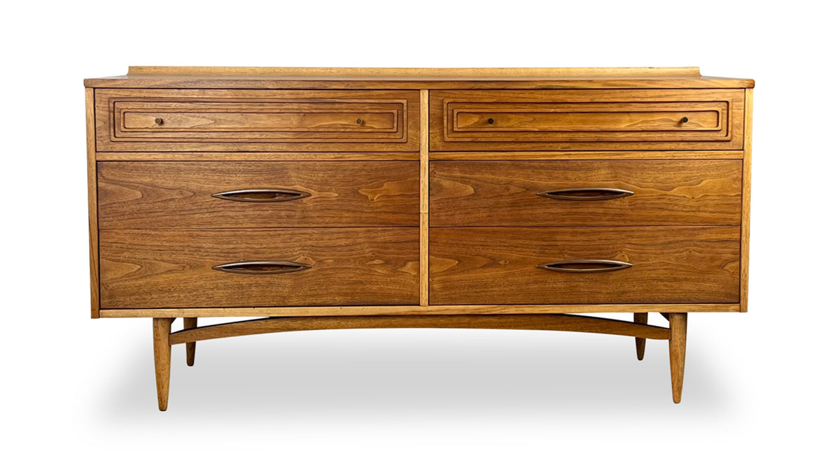 Mid Century Broyhill Dresser