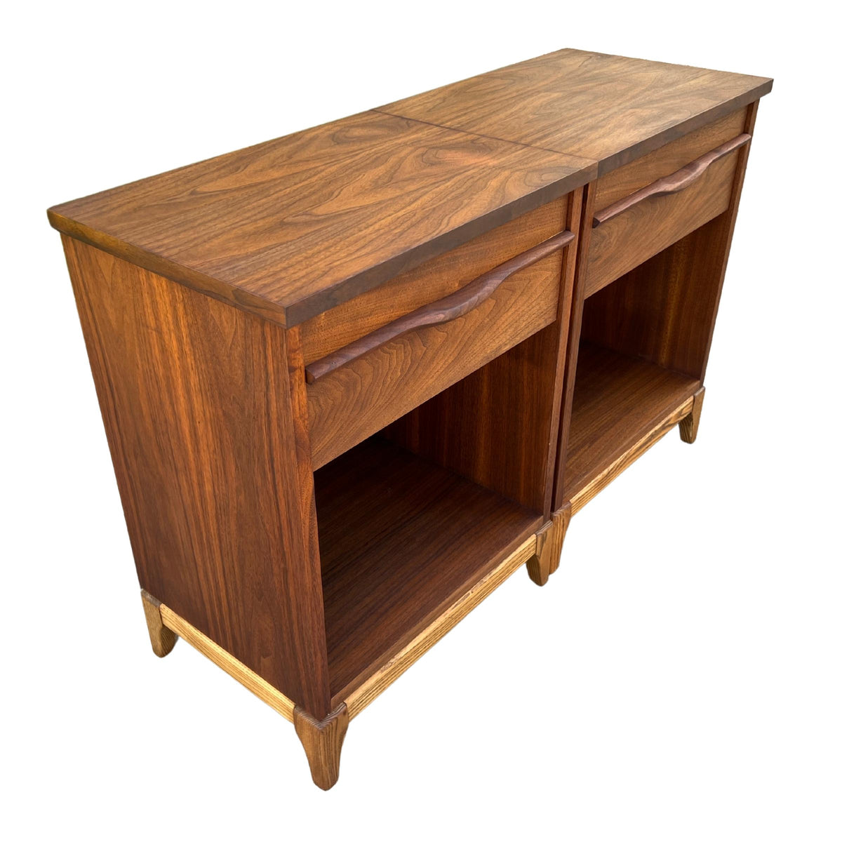 Pair of Walnut Nighstands by KF